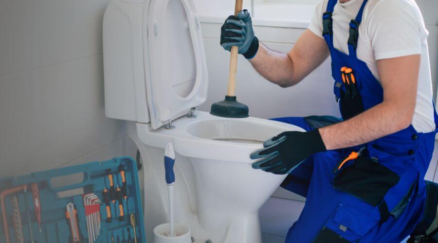 Local expert plumbing services in Destrehan, LA